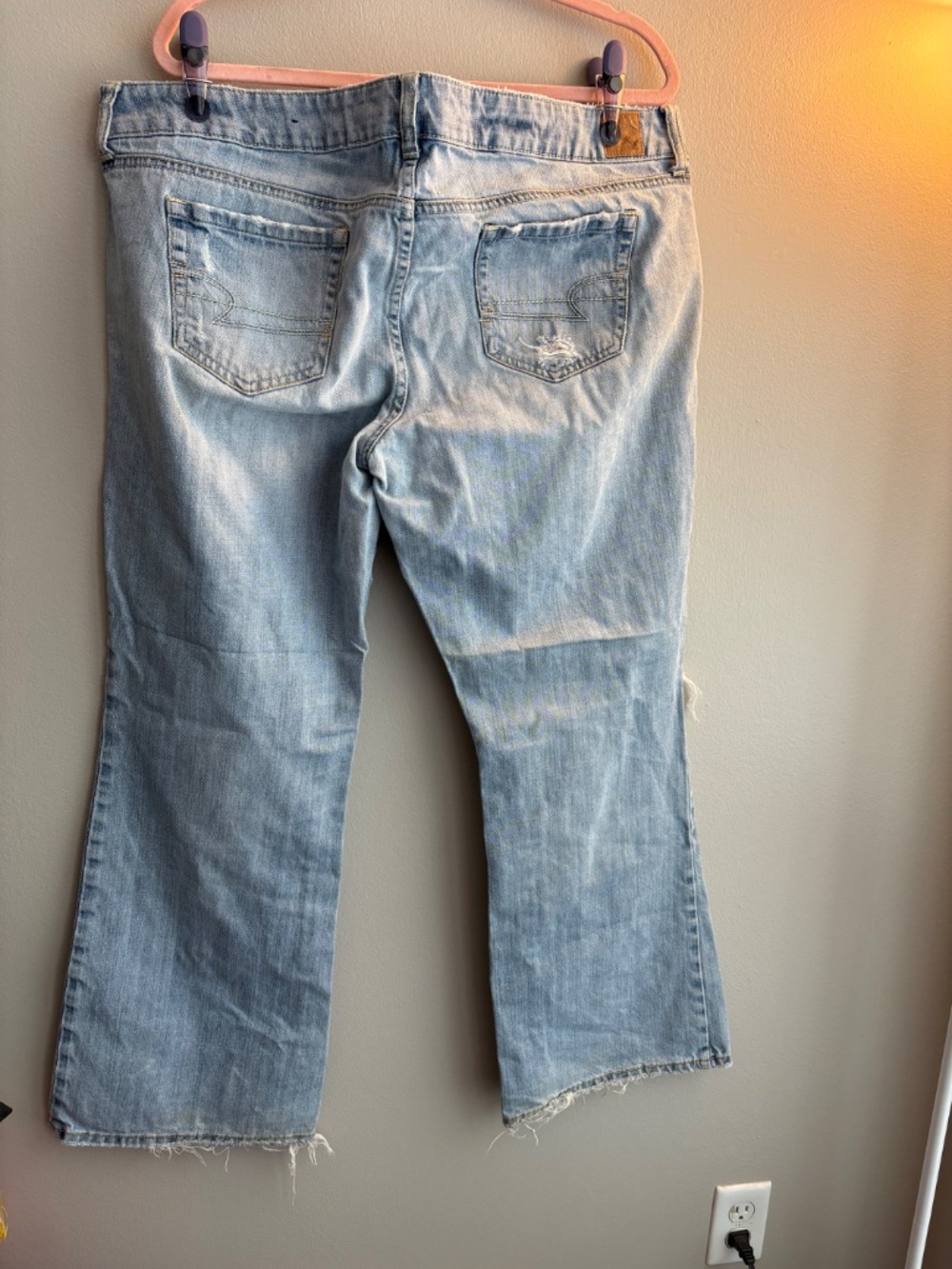 Y2K American Eagle Low Rise Boyfriend Jeans Distressed Size 18 - Picture 2 of 3